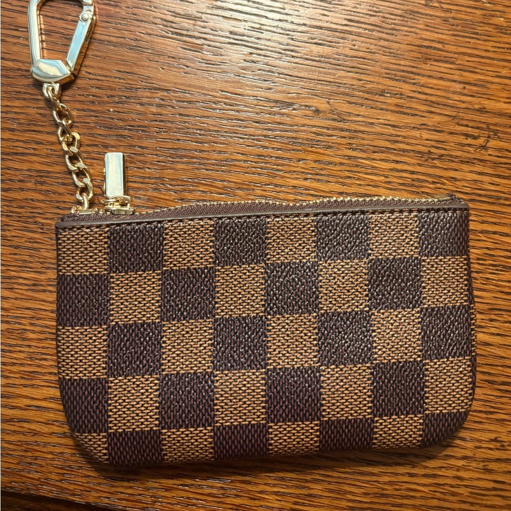 Checkered Brown and Black Key Pouch
